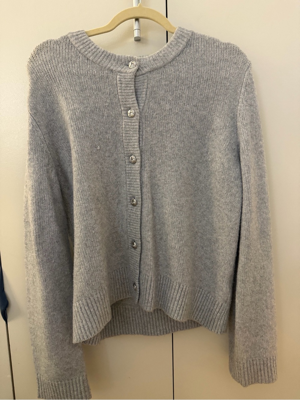Abercrombie & Fitch Light Gray Button-Back Knit Cardigan